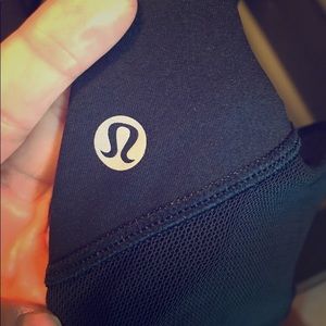 Lululemon crop pants black size 6